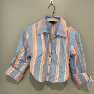 Thread Story Crop Shirt